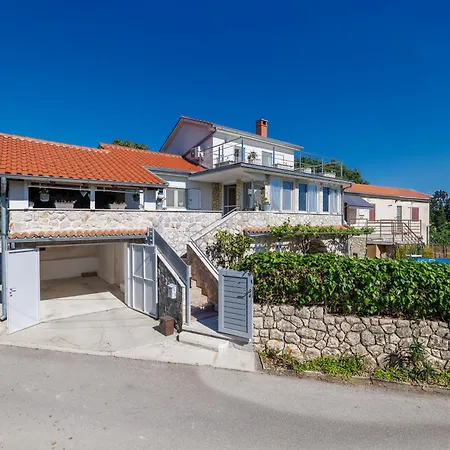 Holiday home House Little Oasis Krk Kras