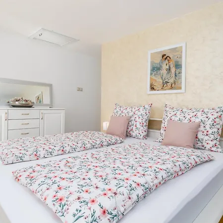 House Little Oasis Krk Kras