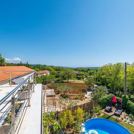 House Little Oasis Krk Holiday home *